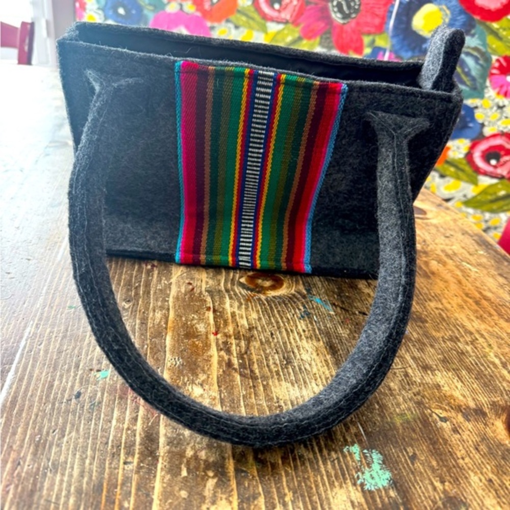 100% sheep wool felt handmade purse by Dancing Yak
So FUN & UNIQUE 🎉all ages.